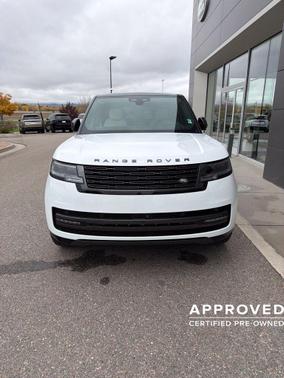 White 2025 Land Rover Range Rover P400 SE