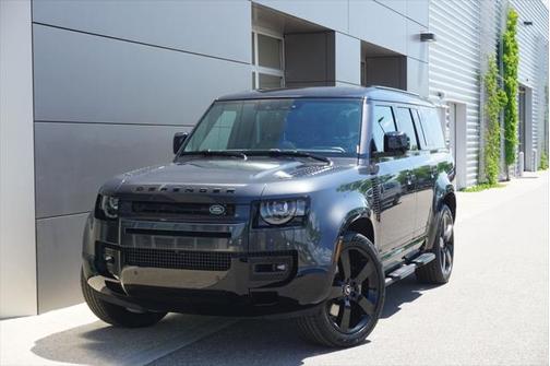 2025 Land Rover Defender V8