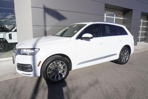 2019 Audi Q7 45 Premium Plus