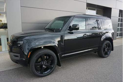 2025 Land Rover Defender 110 P400 X-Dynamic SE
