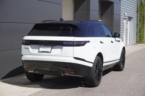 2026 Land Rover Range Rover Velar P400 Dynamic SE