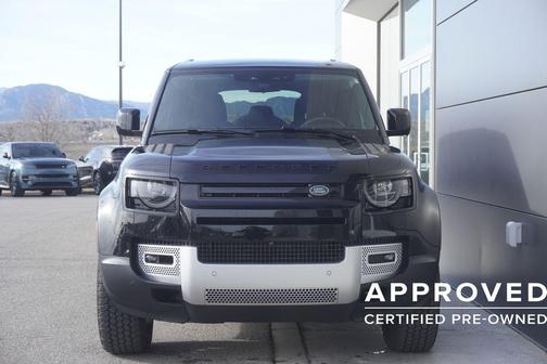 2025 Land Rover Defender 110 P300