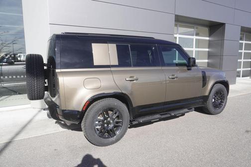 2026 Land Rover Defender P400 X-Dynamic SE