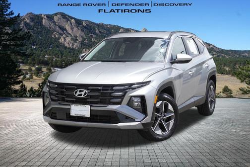 Shimmering Silver 2025 Hyundai TUCSON SEL