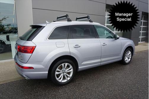 2017 Audi Q7 3.0T Premium