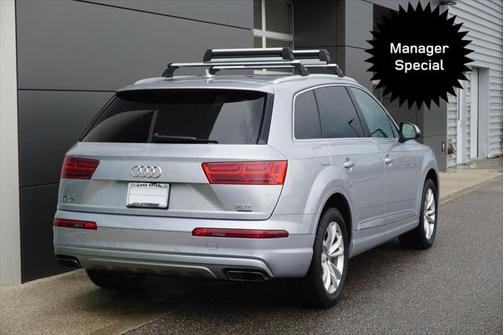 2017 Audi Q7 3.0T Premium