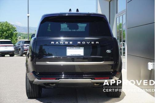 2023 Land Rover Range Rover P530 SE