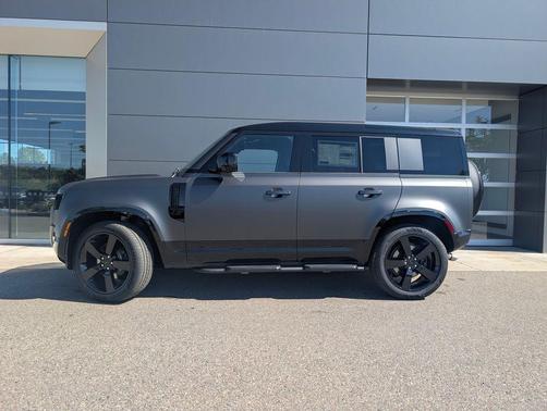 Carpathian Grey Premium Metallic 2026 Land Rover Defender 110 V8