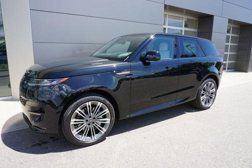 2025 Land Rover Range Rover Sport SE