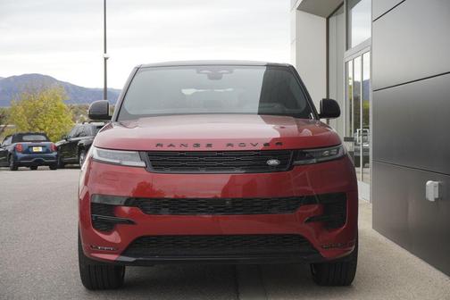 2025 Land Rover Range Rover Sport SE