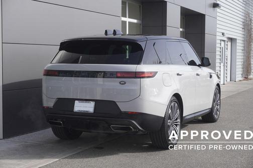 2024 Land Rover Range Rover Sport SE