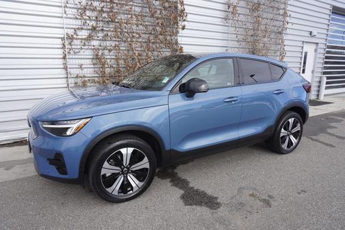 2023 Volvo C40 Recharge Pure Electric Twin Core