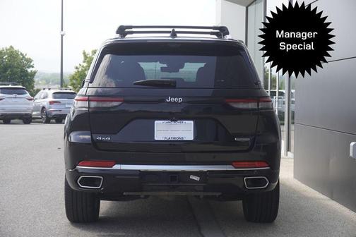 2023 Jeep Grand Cherokee Summit