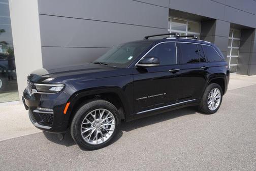 2023 Jeep Grand Cherokee Summit