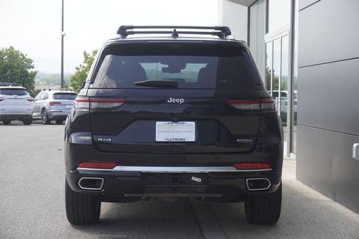 2023 Jeep Grand Cherokee Summit