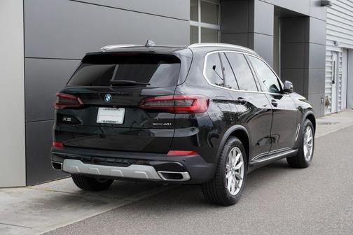 Black Sapphire Metallic 2022 BMW X5 xDrive40i