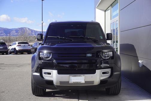 2024 Land Rover Defender 130 P400 S