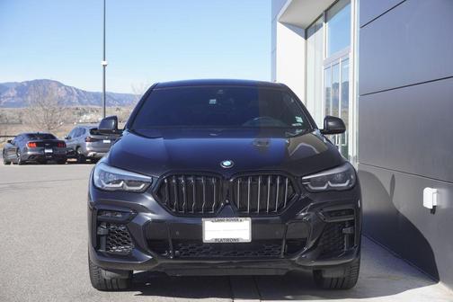 2022 BMW X6 xDrive40i
