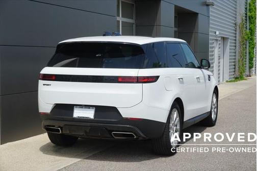 2024 Land Rover Range Rover Sport SE