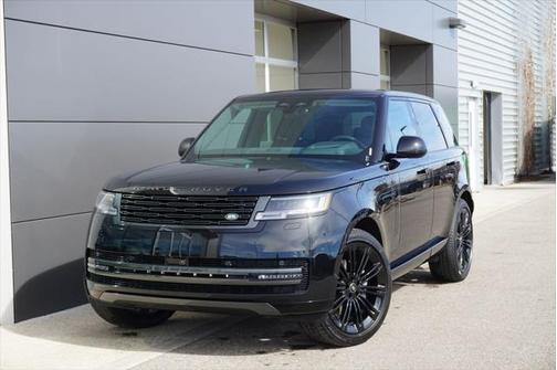 2025 Land Rover Range Rover P400 SE
