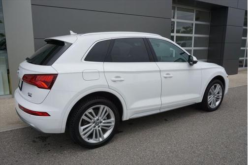 2018 Audi Q5 2.0T Premium Plus