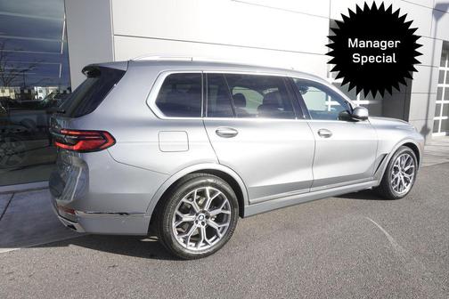 2023 BMW X7 xDrive40i