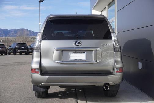 2023 Lexus GX 460 Luxury