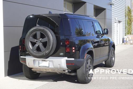 2023 Land Rover Defender 110 S