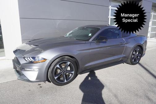 2022 Ford Mustang EcoBoost