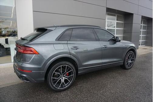 2021 Audi Q8 55 Prestige