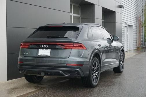 2021 Audi Q8 55 Prestige