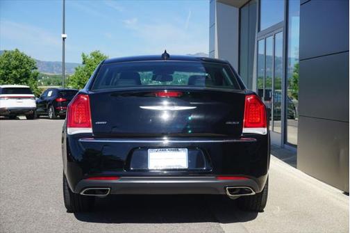 2020 Chrysler 300 Limited