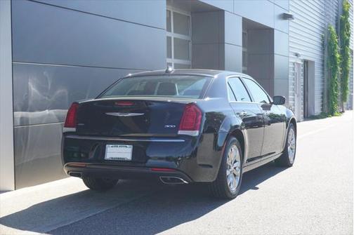 2020 Chrysler 300 Limited