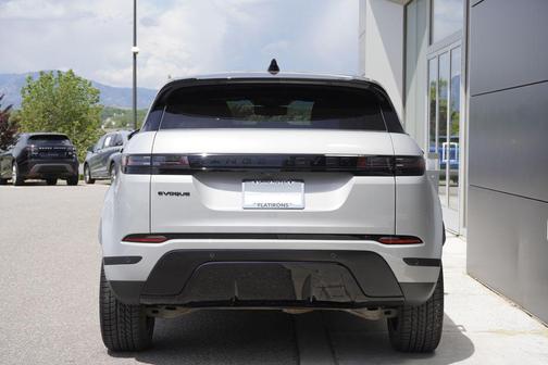 Seoul 2025 Land Rover Range Rover Evoque Core S