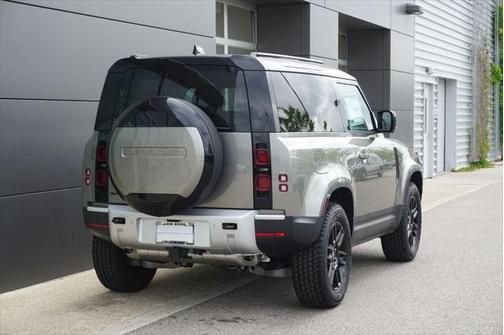 2025 Land Rover Defender 90 P300 S