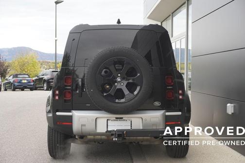 2021 Land Rover Defender 110 SE