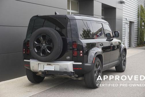 2021 Land Rover Defender 110 SE