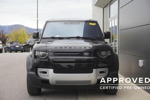 2021 Land Rover Defender 110 SE