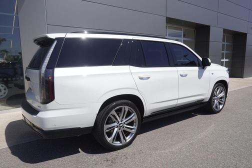 2025 Cadillac Escalade Sport Platinum