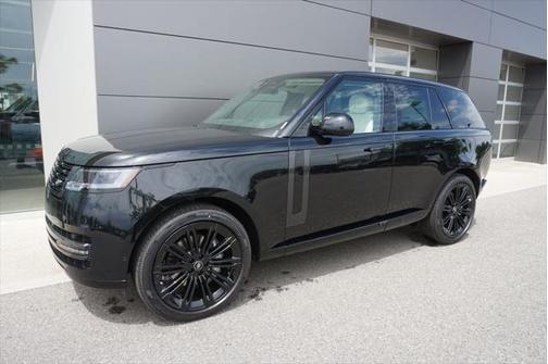 2025 Land Rover Range Rover P400 SE