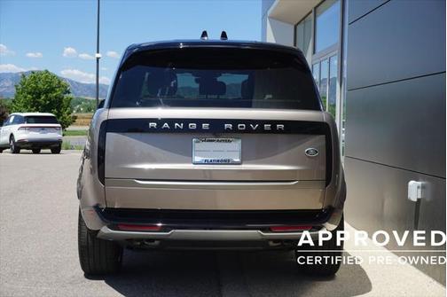 2023 Land Rover Range Rover P530 SE