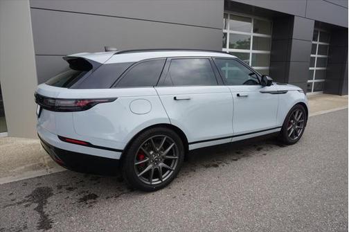 2024 Land Rover Range Rover Velar P250 SE R-Dynamic