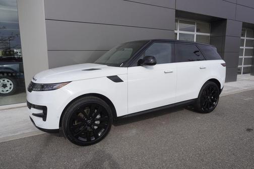2025 Land Rover Range Rover Sport SE