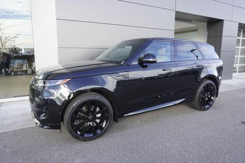 2025 Land Rover Range Rover Sport SE