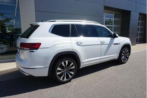 2023 Volkswagen Atlas 3.6L SEL Premium
