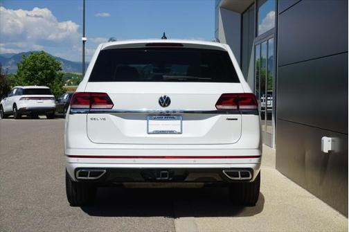 2023 Volkswagen Atlas 3.6L SEL Premium