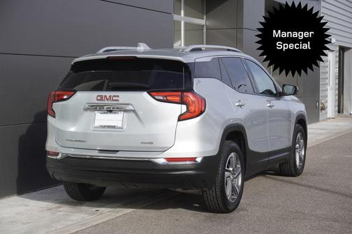 2021 GMC Terrain SLT