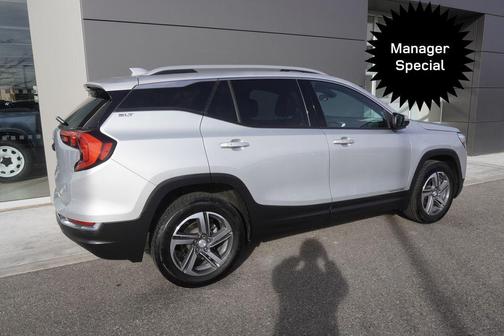 2021 GMC Terrain SLT