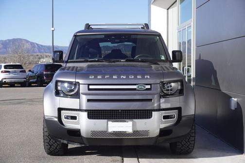 2020 Land Rover Defender 110 SE