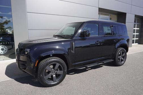 2025 Land Rover Defender 110 V8